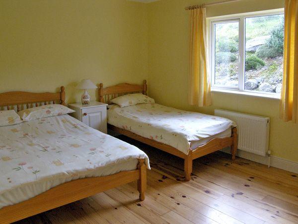 Lough Currane Cottage Уотървил Екстериор снимка